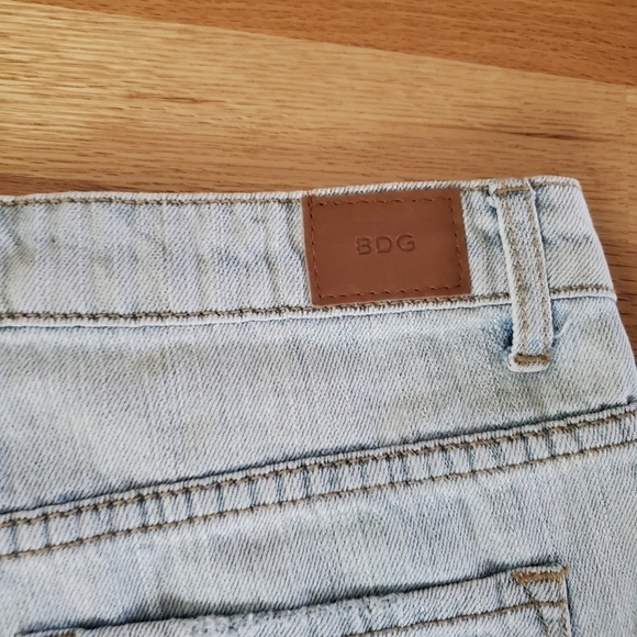 BDG High Rise Lou Hi-Low Shortie Shorts - Picture 9 of 14